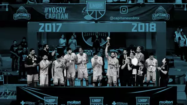 Capitanes
