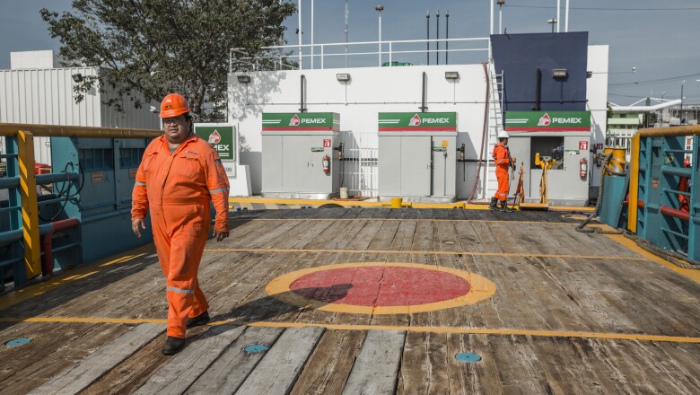 El suministro de diesel marino también se ve afectado, pues si bien las embarcaciones paradas requieren de combustible, su consumo se reduce al mínimo.