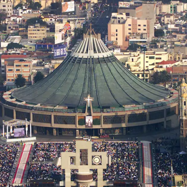 La obra fue construida enteramente con donativos en poco menos de dos años.
