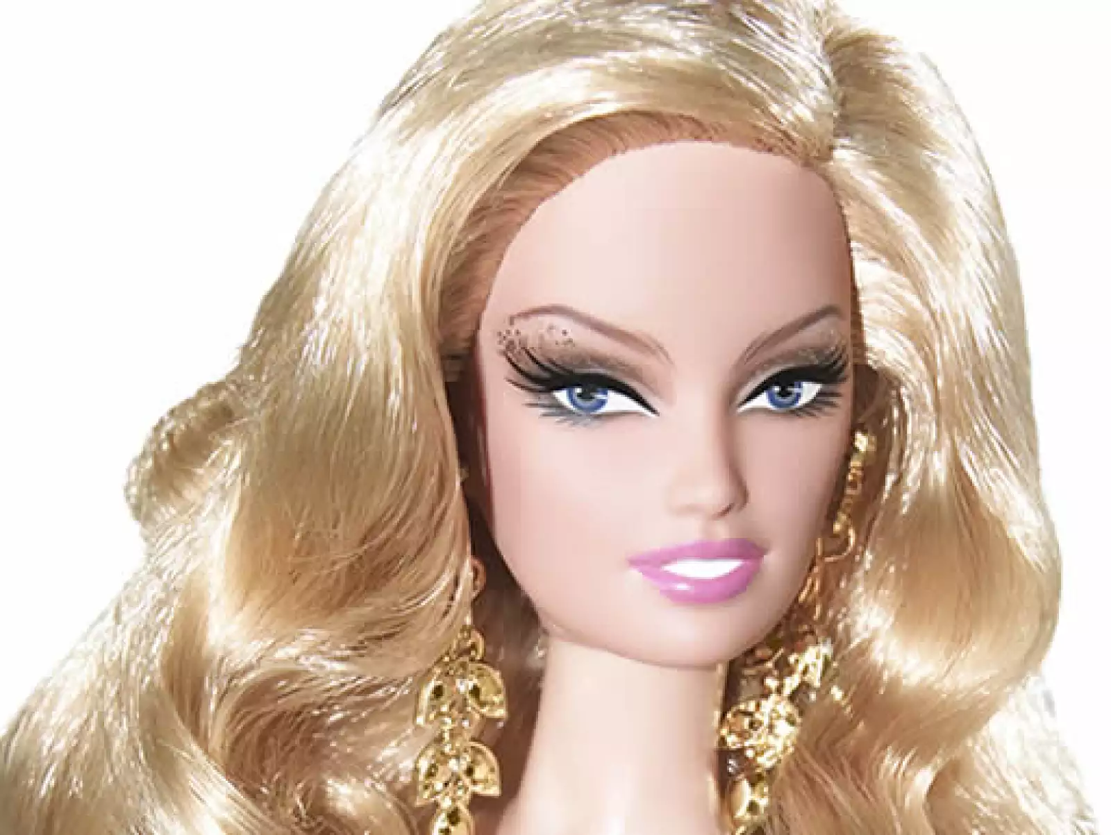 Hace 50 años nació la primera Barbie. Una exposición con más de 200 piezas recordará su trayectoria en el Museo Franz Mayer. Ésta es la versión del aniversario.