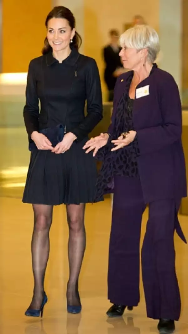 Kate le pidió a los asistentes donar para apoyar a los niños y jóvenes.