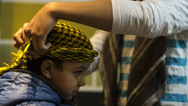El pequeño Qusay es el más joven de la familia siria, que conserva su cultura y tradiciones.