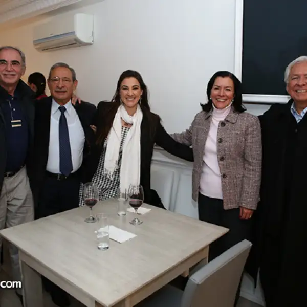 Abel Campos, Enrique Rubio, Elizabeth Sánchez, Marisa Rubio y Urbano Zamores