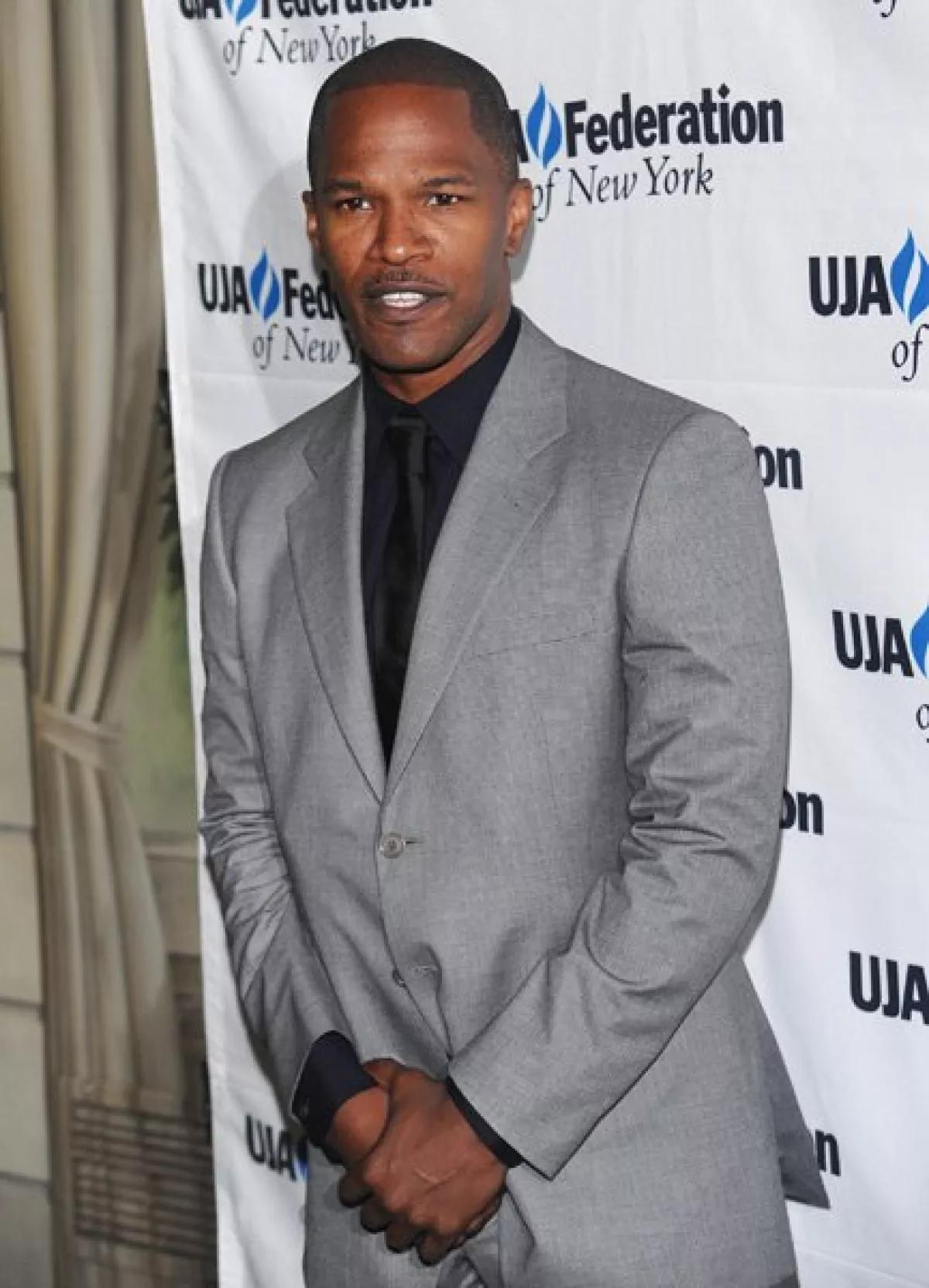 El ganador del Oscar Jamie Foxx, de 42 años, lleva una vida personal muy reservada. Tiene una hija nacida en 1995, pero al día de hoy no se le conoce ningún compromiso.