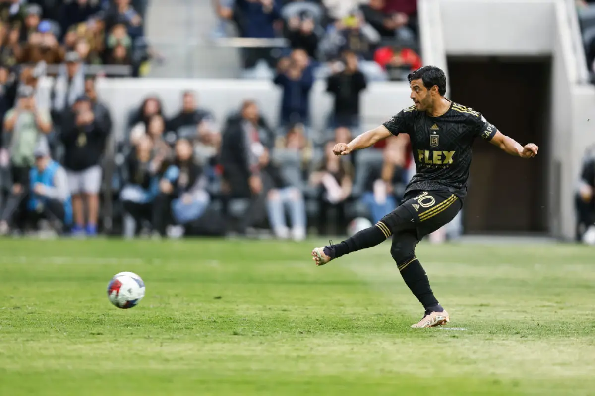 carlos vela se retira del futbol profesional