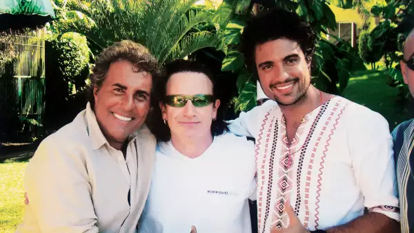 Jaime Camil Garza, Bono, Jaime Camil