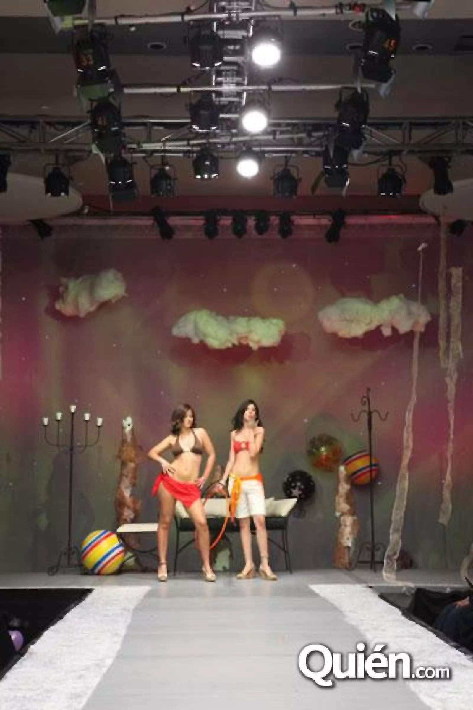 Desfile Colegio Americano