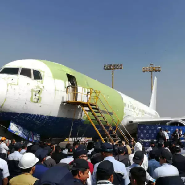 Mexicana MRO avi�n convertido 1