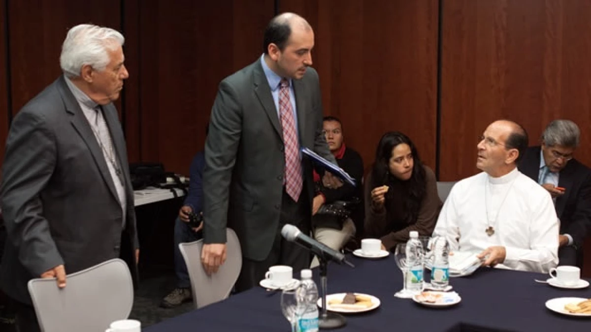 Alejandro Solalinde habla en el Congreso