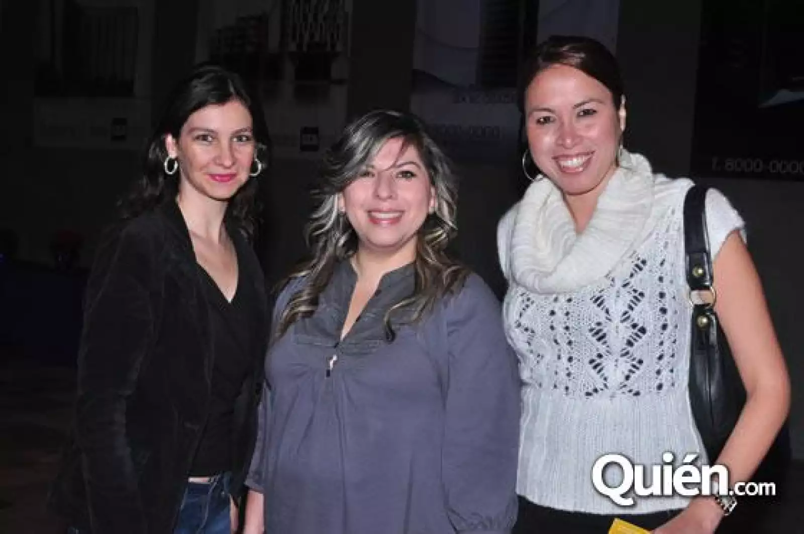 Brindis Navideño Iza Business Centers