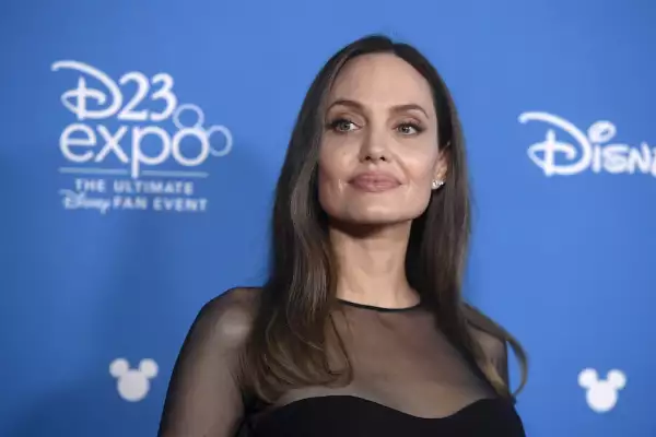 Angelina Jolie