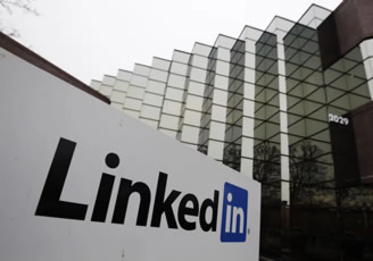 LinkedIn ganó 15.4 millones de dólares en 2010 sobre un ingreso neto de 243 millones de dólares. (Foto: AP)