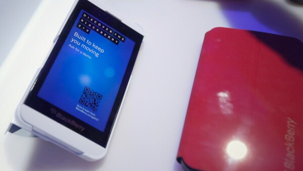 En Estados Unidos, AT&T, Verizon y T-Mobile anunciarán planes desde este miércoles para los nuevos modelos de BlackBerry.