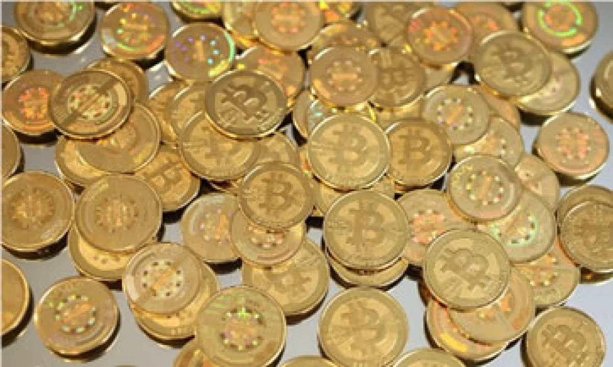 Los piratas informáticos han vulnerado las carteras digitales que guardan los bitcoins. (Foto: Cortesía CNNMoney.com)