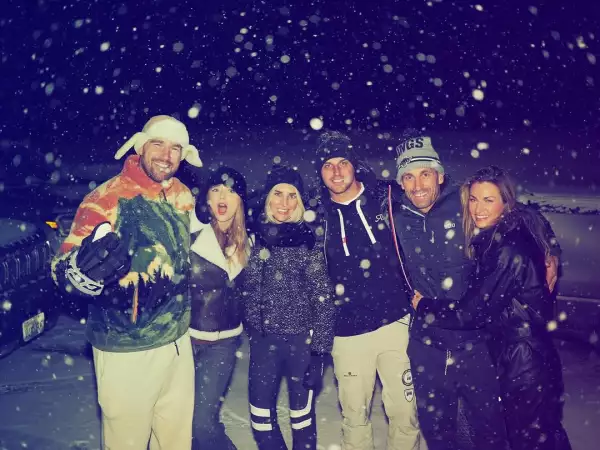 Fotos de Taylor Swift y Travis Kelce que oficializaron su relación de pareja en Instagram