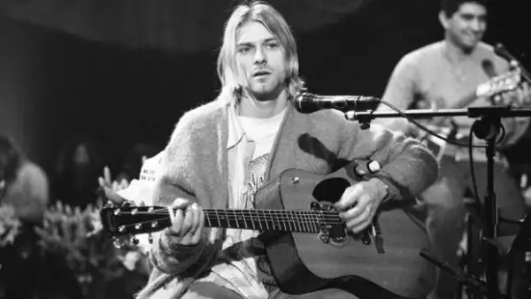 Tras determinar que la muerte del frontman de Nirvana, el Departamento de Policía de Seattle reveló imágenes inéditas del lugar en donde falleció el emblemático cantante de los 90’s.