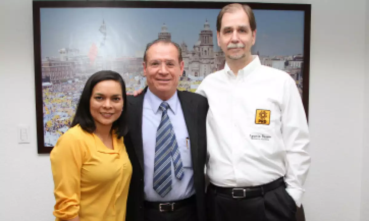 Agustín Basave fue uno de los impulsores de la candidatura de Pedro de León (centro). (Foto: Cuartoscuro)