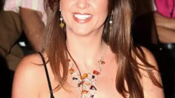 Gracias a un estudio de mercado que reveló que la conductora es de las más queridas entre las familias mexicanas, el estado la buscó para que promoviera el turismo y ella aceptó.