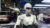 Automotrices chinas expanden su apuesta y entran a la carrera de robots