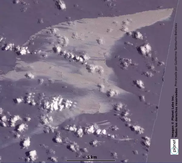 Imagen satelital de derrame de Pemex en el Golfo de México