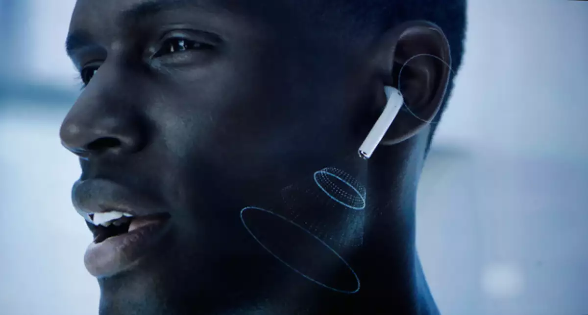 AirPods