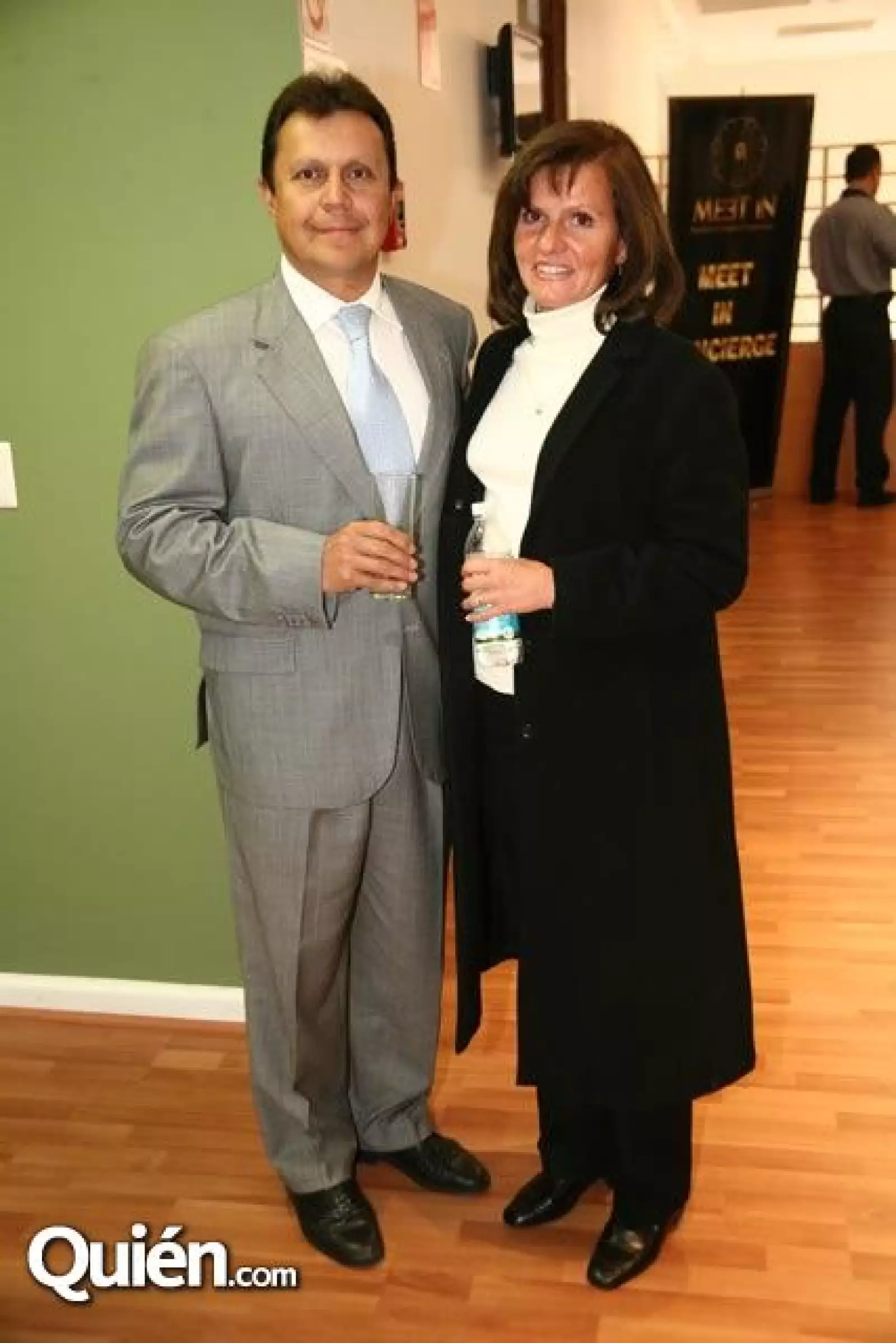 Alejandro Otero,Alejandra Estévez