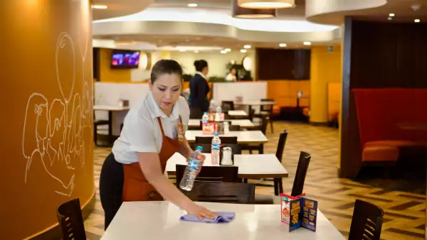 ¿La jornada laboral de 40 horas será una realidad? Gobierno debe presentar la reforma este día en el Congreso