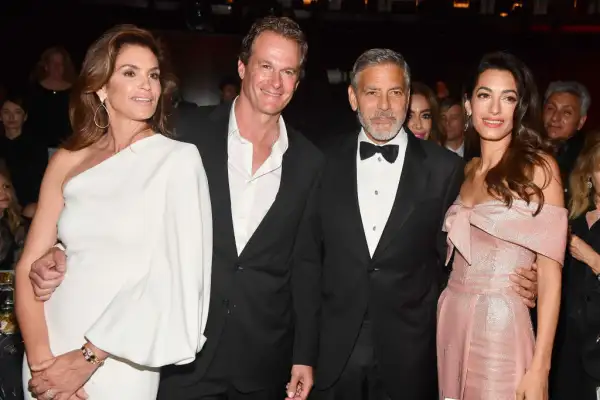 Cindy Crawford, Rande Gerber, George Clooney y Amal Clooney 
