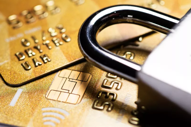 bloqueo de cuenta bancaria