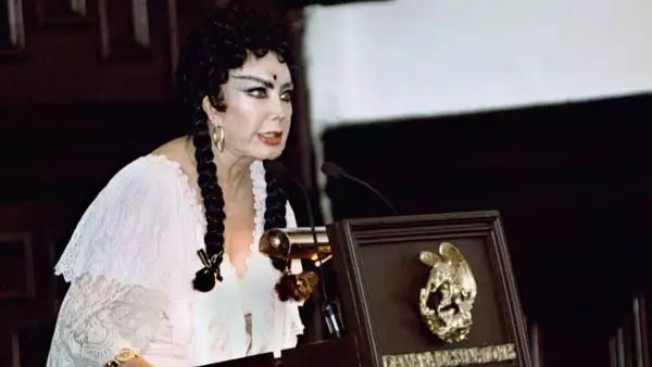IRMA SERRANMP-SENADORA