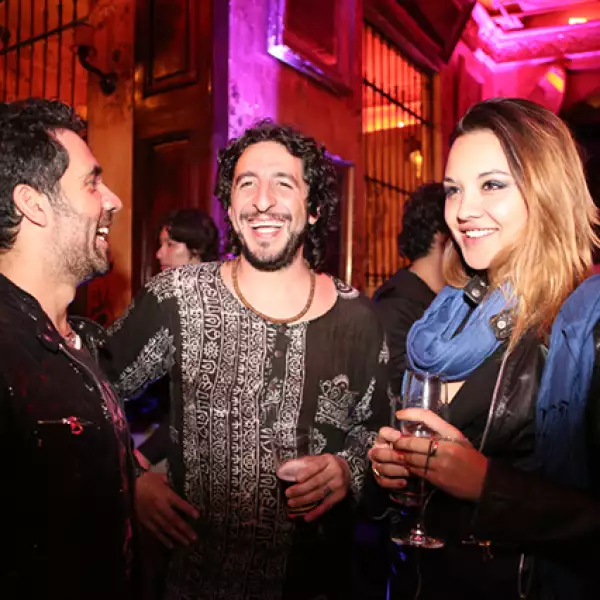 Pablo Moctezuma,Ángel Flores Casandra Riquenes