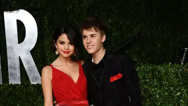 2011 Vanity Fair Oscar Party Hosted By Graydon Carter - Arrivals