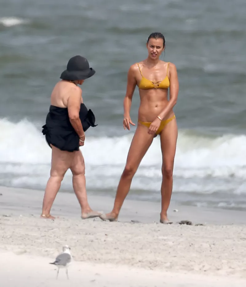 La modelo rusa ha conocido a la madre de su actual pareja durante una visita a Nueva Jersey en la que se le ha visto comiendo helado y cenando junto a su futura suegra.