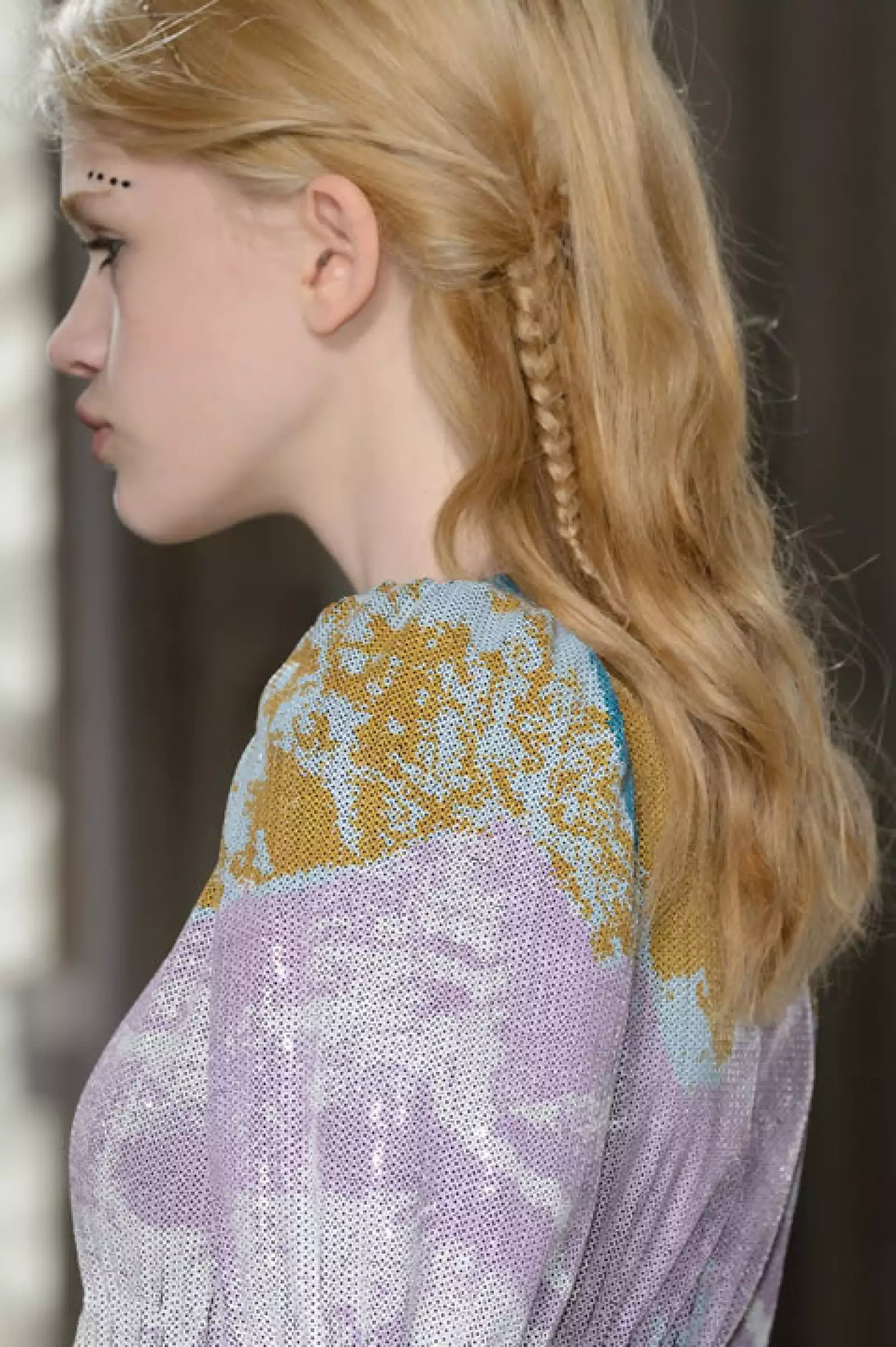 Giamba, Milán: También decidió llevar trenzas junto con el pelo suelto.