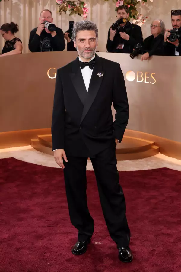 oscar-isaac-broches-golden-globes