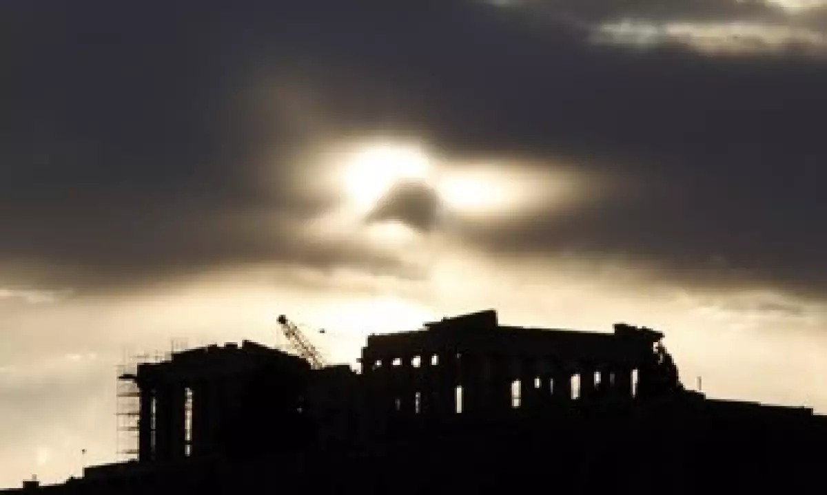 Los acreedores de Grecia acordaron que ese país debe bajar su nivel de deuda al 124% del PIB para el 2020. (Foto: AP)