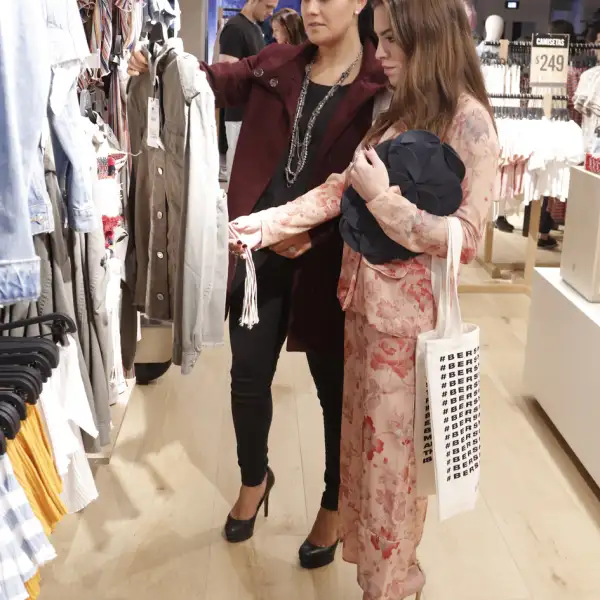 Reapertura Bershka