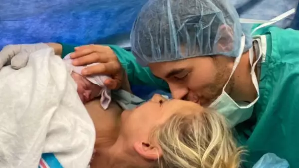 Enrique Iglesias y Anna Kournikova