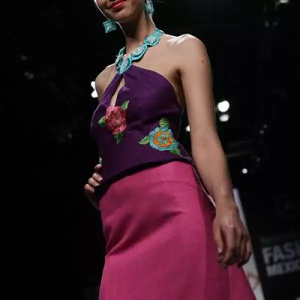 MBF Pasarela Lydia Lavin.