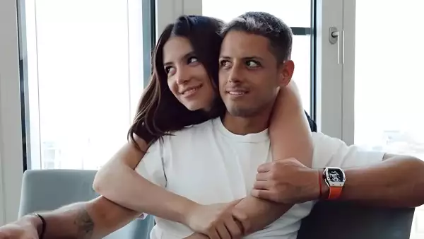 Javier ‘Chicharito’ Hernández y Sarah Kohan 