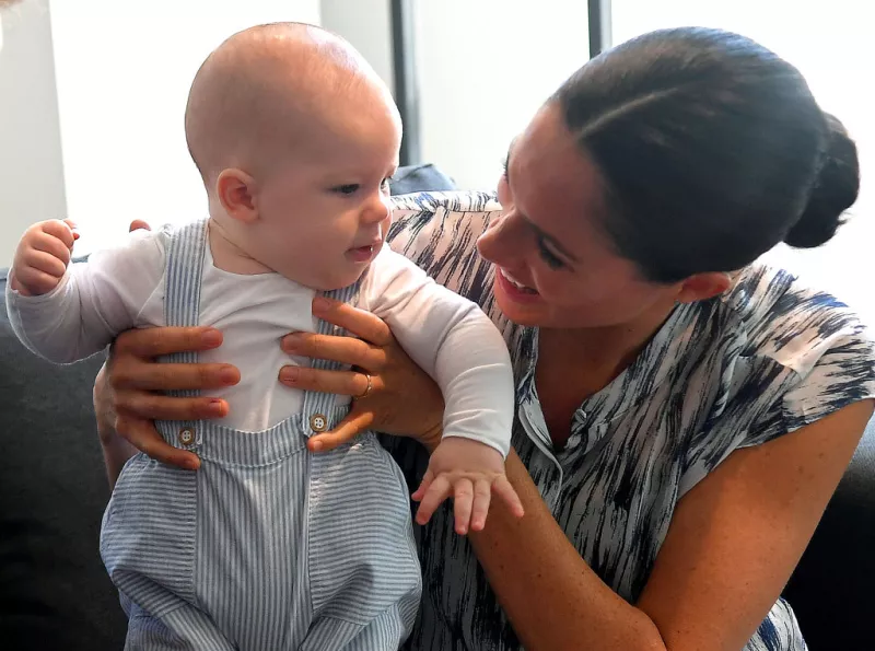 Meghan Markle y Archie Harrison