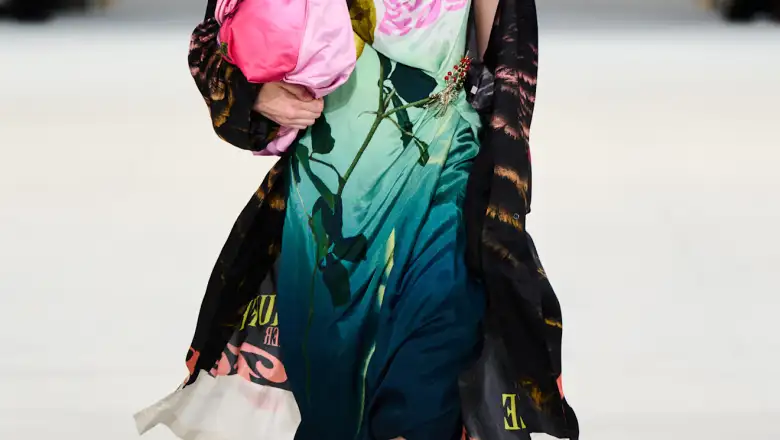 Van Noten S27 003.jpg