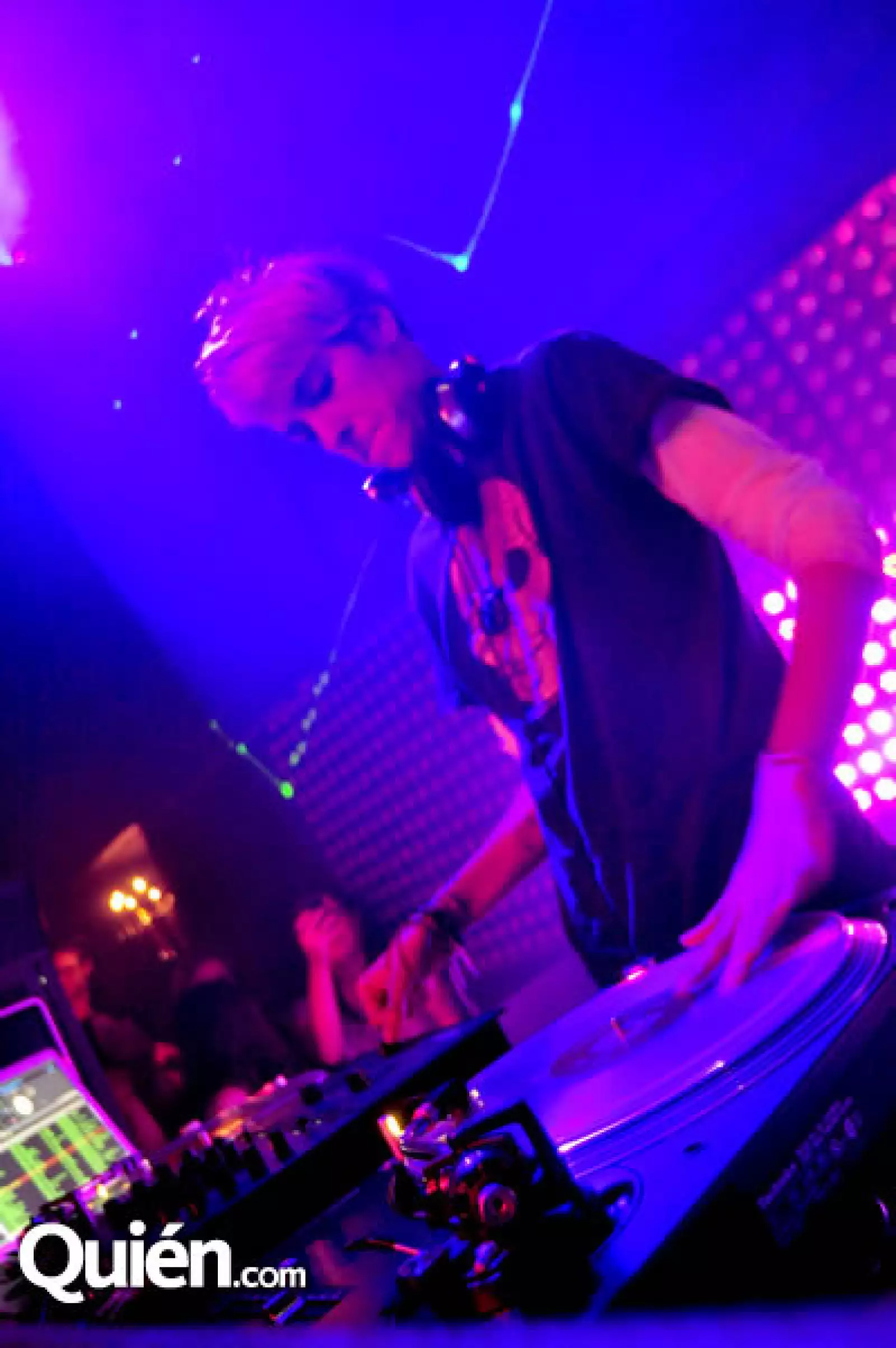 DJ Samantha Ronson