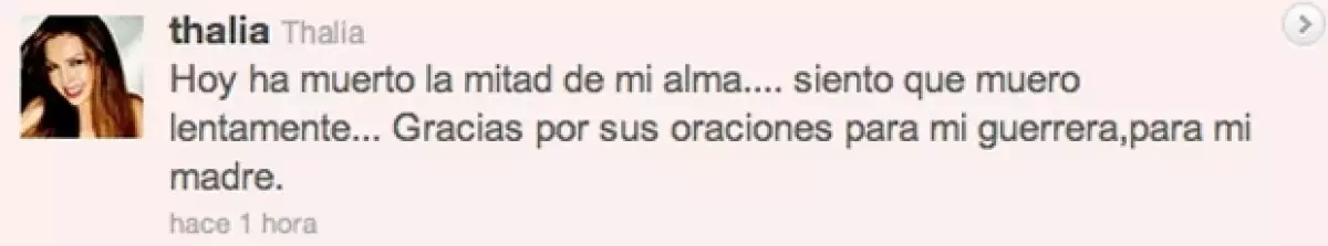 La cantante anunció en su Twitter la muerte de su madre.