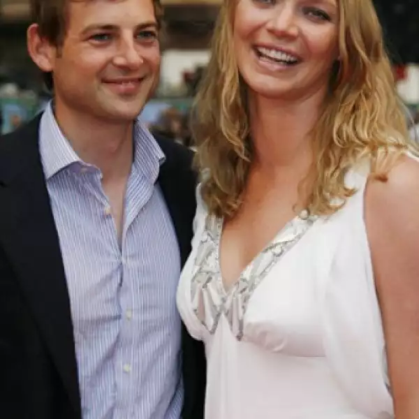 La ex modelo y presentadora de televisión Jodie Kidd llegó muy bien acompañada.