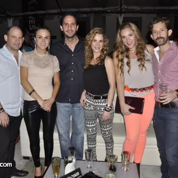 José Ramírez, Titi Espino, Daniel Brum, Majo Rivas, Marielos Zazueta y Álvaro Guizar