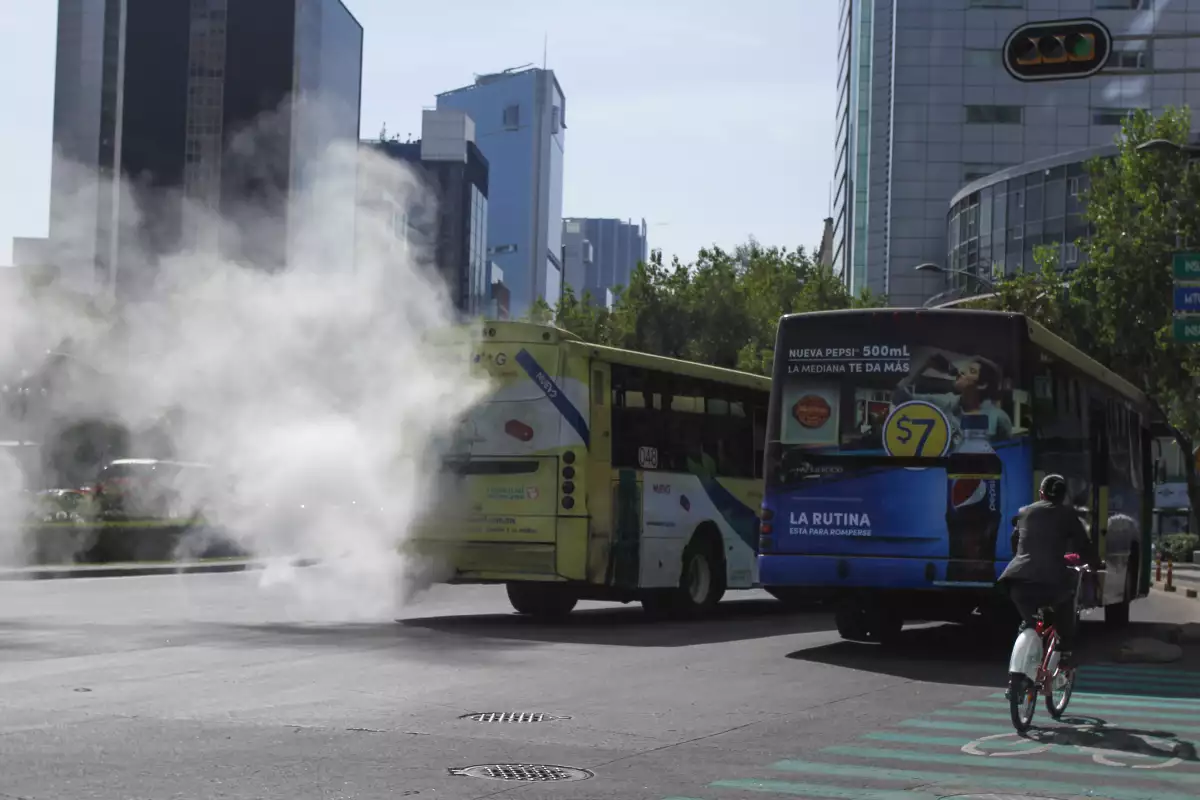 Los expertos aseguran que mejorar el transporte mejorará la calidad del aire