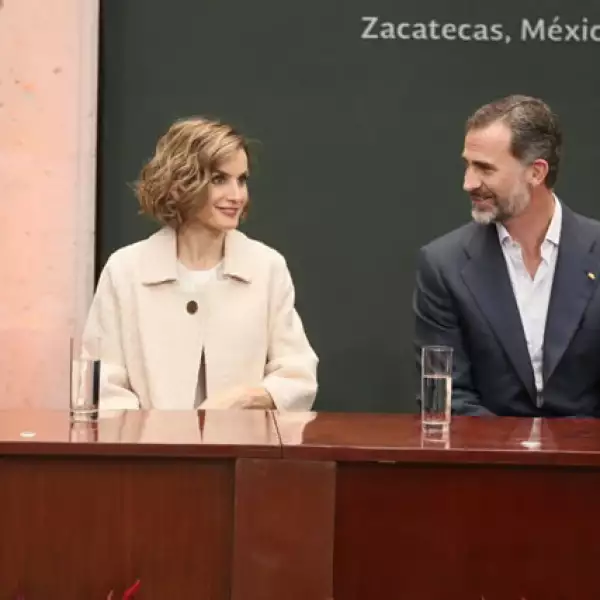 En todo el viaje, Letizia y Felipe se mostraron de muy buen humor.