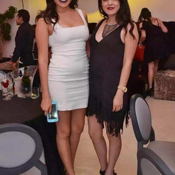 Fernanda Cuellar y Mónica Collado.