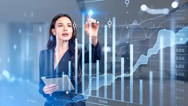 Networking con perspectiva de género: una palanca para acelerar el liderazgo femenino en el sector financiero